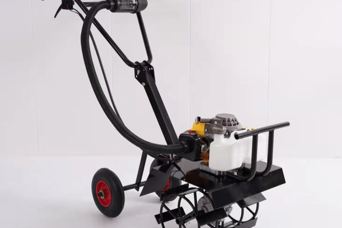 Read more about the article FARM EQUIPMENT