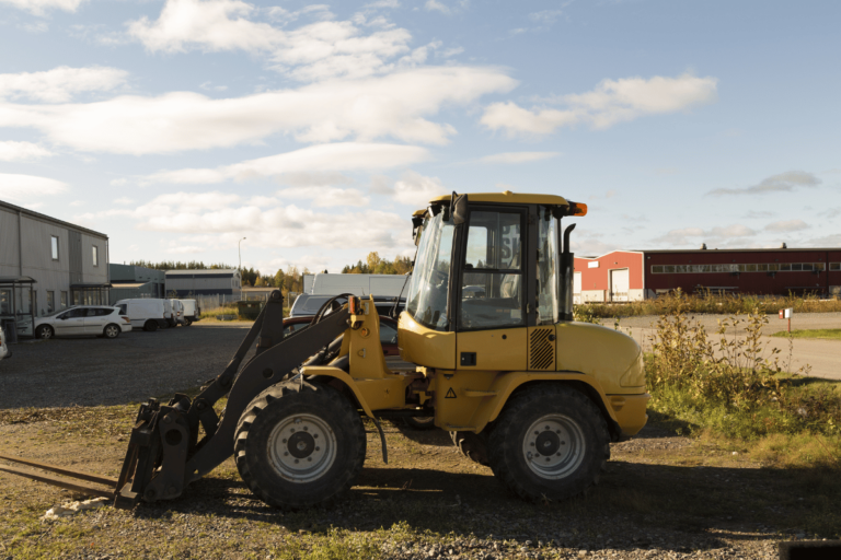 MINI TRACTORS